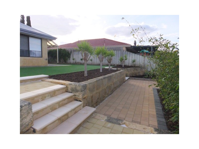 61 Lithgow Drive, Clarkson WA 6030