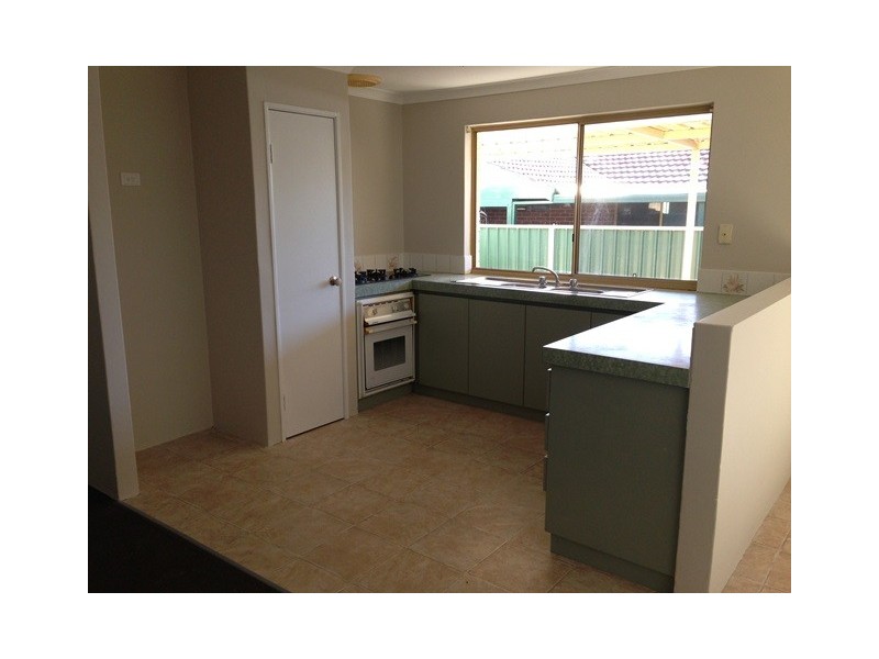 11 Carberry Square, Clarkson WA 6030