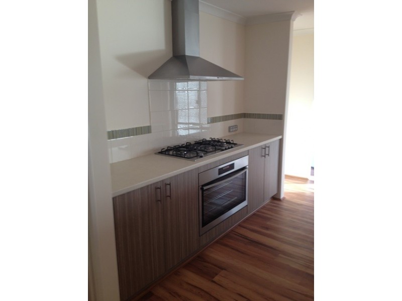 54 Farnham Pass, Alkimos WA 6038