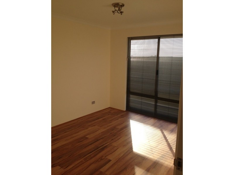 54 Farnham Pass, Alkimos WA 6038