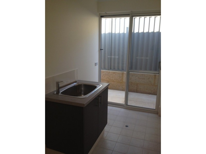 54 Farnham Pass, Alkimos WA 6038