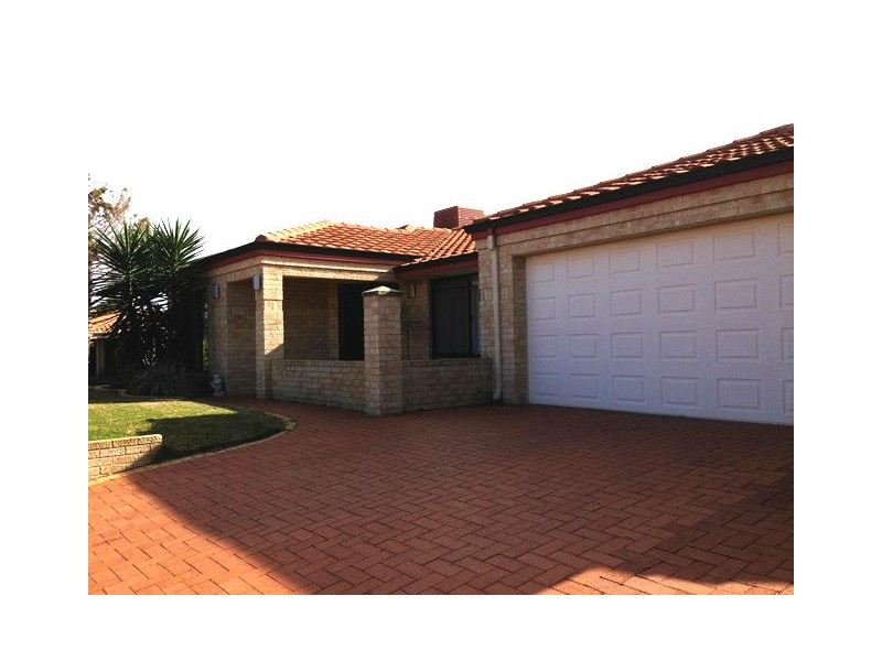 11 Shoalwater Parkway, Iluka WA 6028