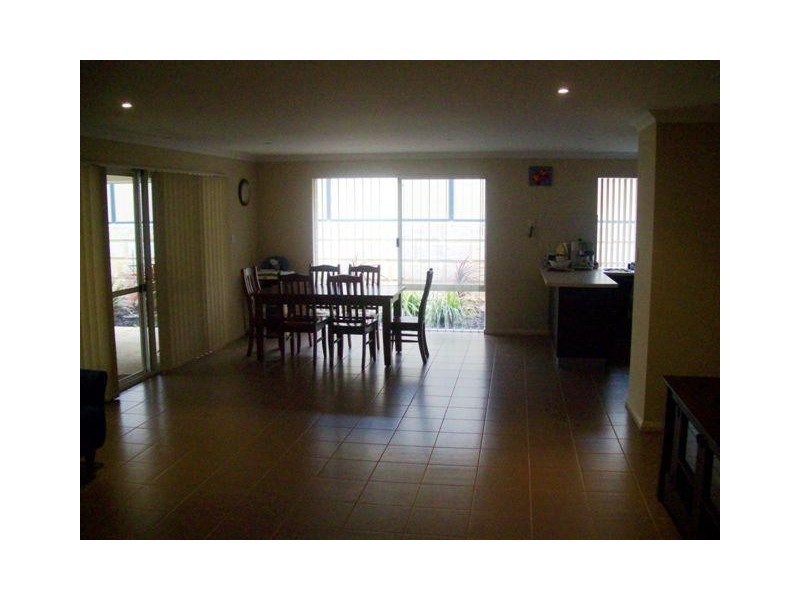 12 Meneguz  Drive, Tapping WA 6065