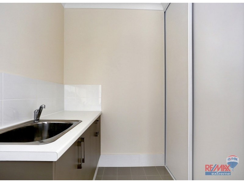 11/160 Celebration Boulevard, Clarkson WA 6030