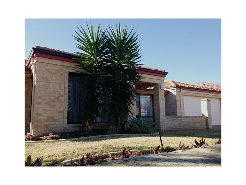 11 Shoalwater Parkway, Iluka WA 6028