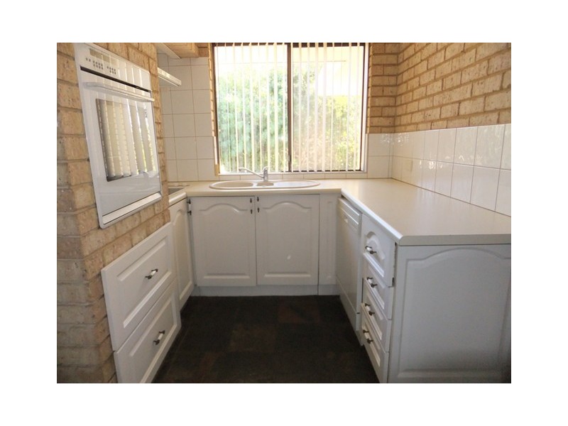 19 Mitchell Place, Two Rocks WA 6037