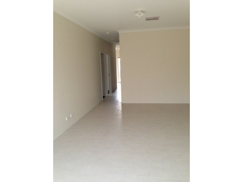 17 Bellini Gardens, Alkimos WA 6038