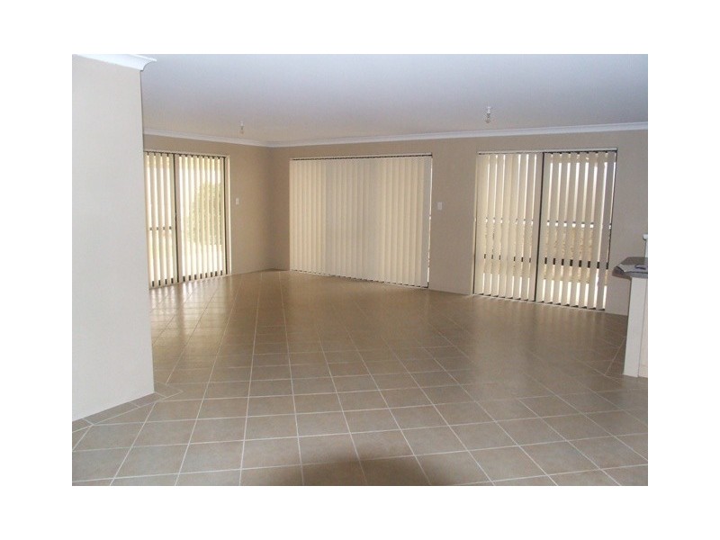 12 Belleville Gardens, Clarkson WA 6030