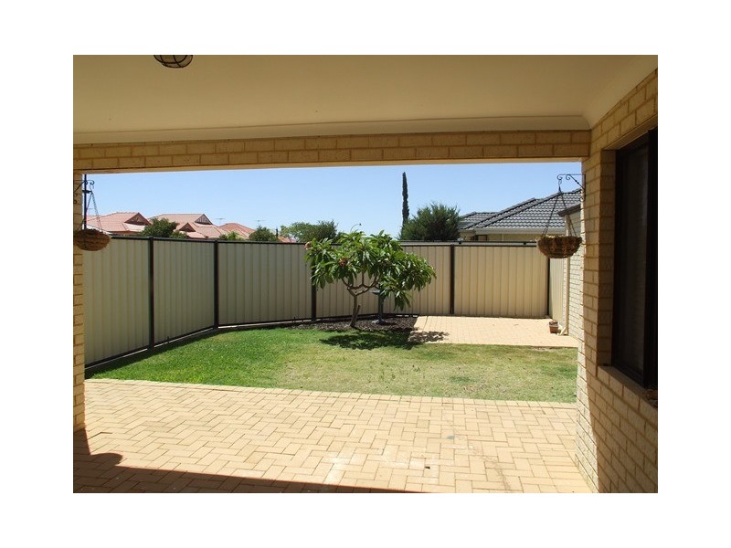 19 Fleming Parkway, Clarkson WA 6030