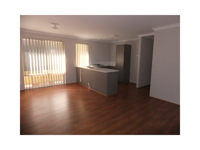 84 Kurrajong Boulevard, Banksia Grove WA 6031