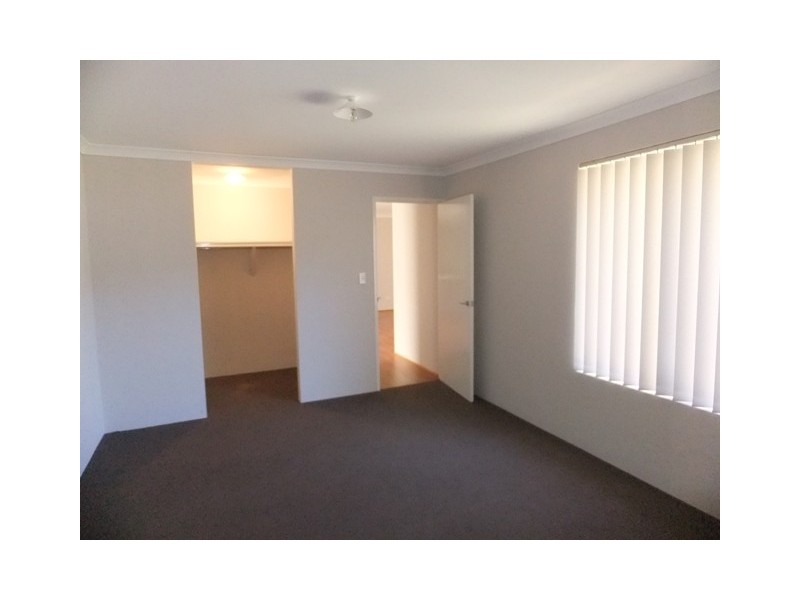 84 Kurrajong Boulevard, Banksia Grove WA 6031