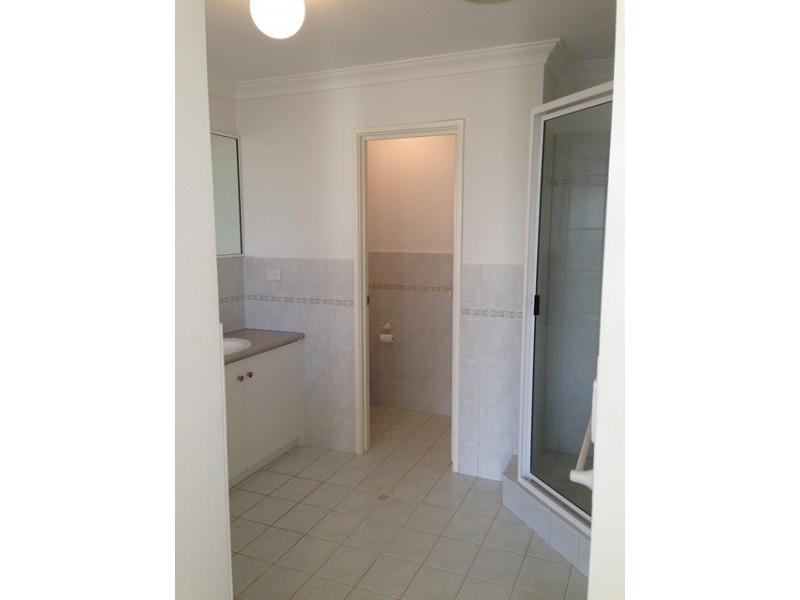 3/16 Toulon Circle, Mindarie WA 6030