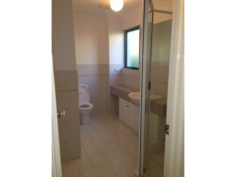 3/16 Toulon Circle, Mindarie WA 6030