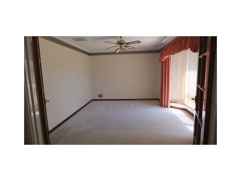 60 Bacchante Circle, Ocean Reef WA 6027