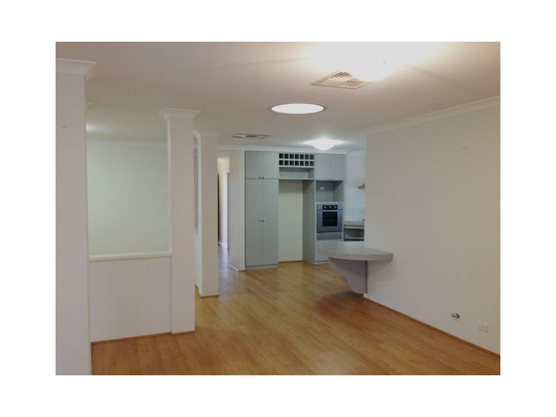 21 Tenby Close, Merriwa WA 6030