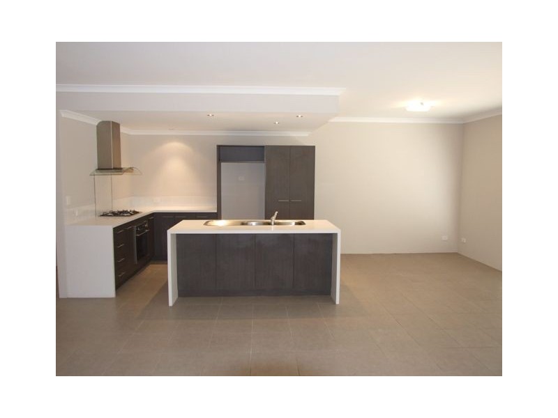 17 Yaroomba Place, Clarkson WA 6030