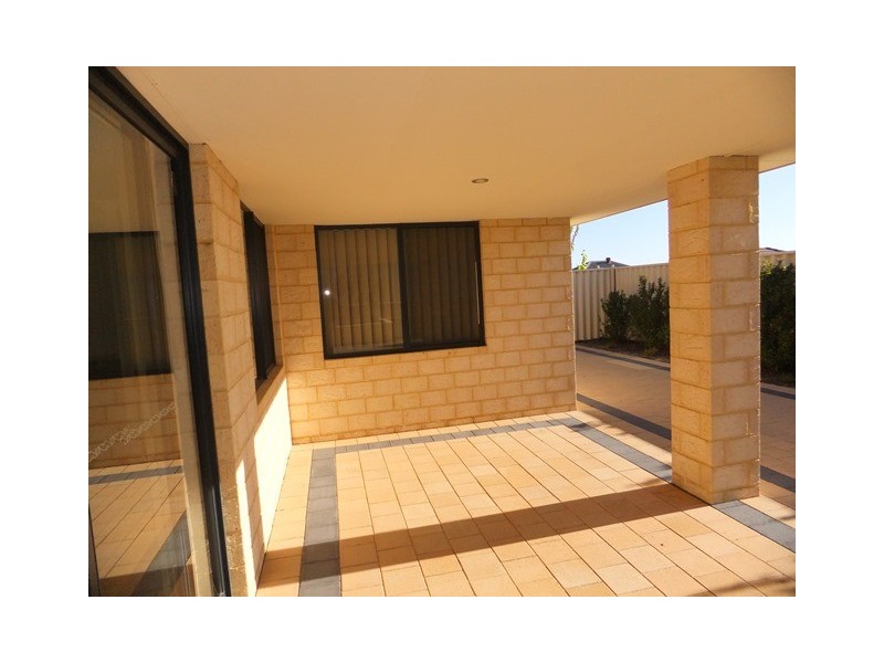 21 Ginsburg Turn, Tapping WA 6065