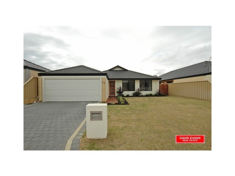 42 Eastwall Parkway, Butler WA 6036