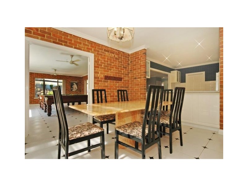 8 Yardarm Court, Ocean Reef WA 6027