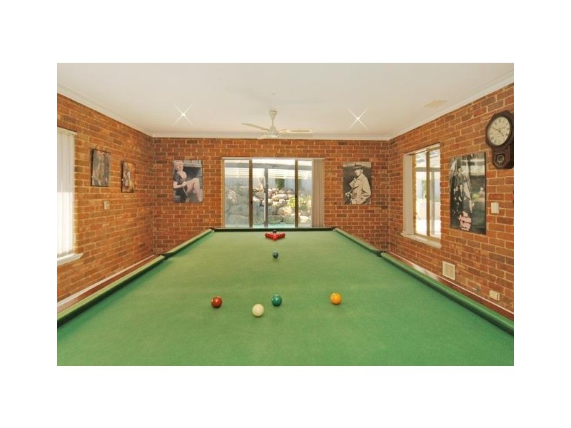 8 Yardarm Court, Ocean Reef WA 6027