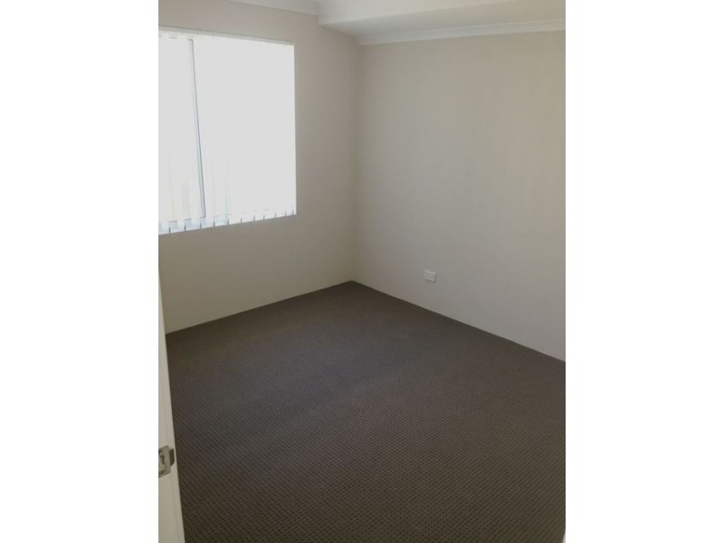 9 Zaffre Street, Eglinton WA 6034