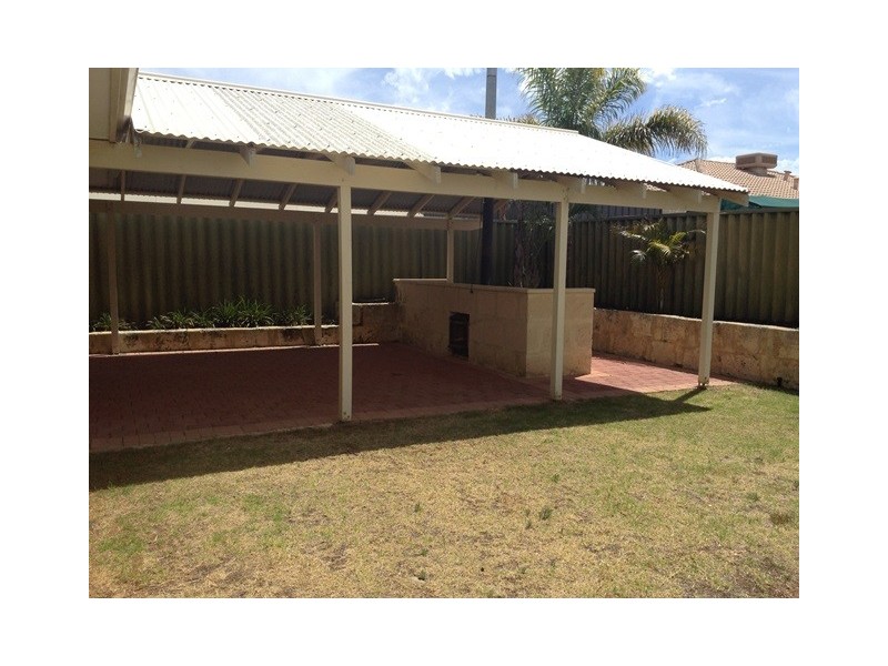 4 Blackbird Glen, Quinns Rocks WA 6030