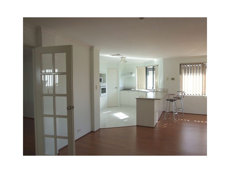 28 Aquarius Ramble, Ocean Reef WA 6027