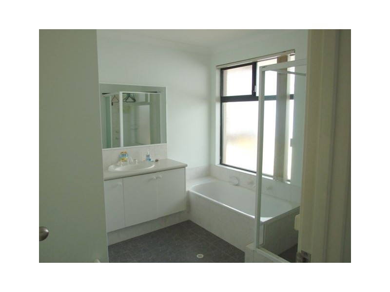 28 Aquarius Ramble, Ocean Reef WA 6027