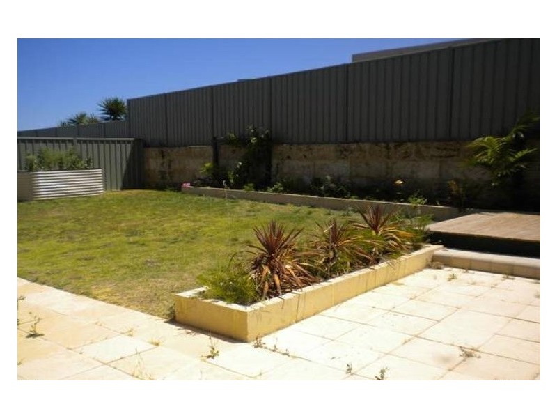 7 Nambucca Road, Merriwa WA 6030