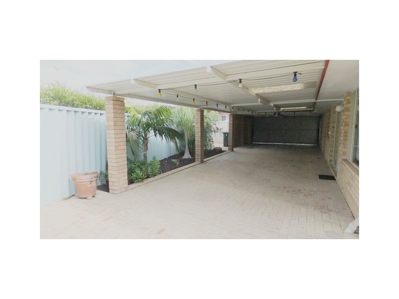 60 Bacchante Circle, Ocean Reef WA 6027