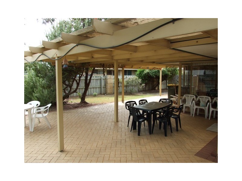 6 Samos Place, Mindarie WA 6030