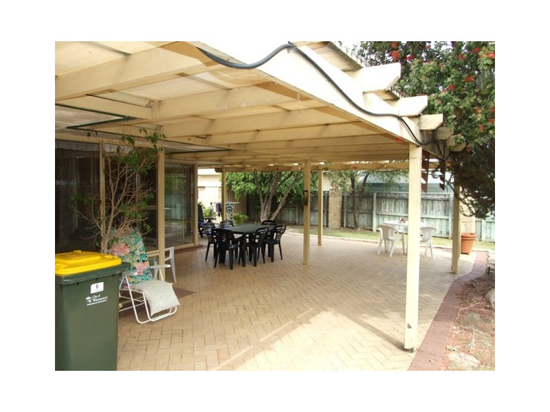 6 Samos Place, Mindarie WA 6030
