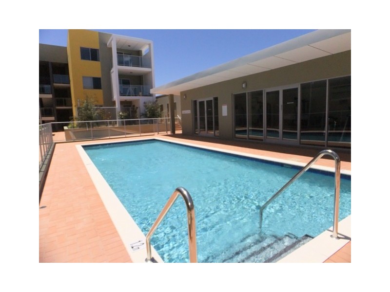 8/9 Citadel Way, Currambine WA 6028