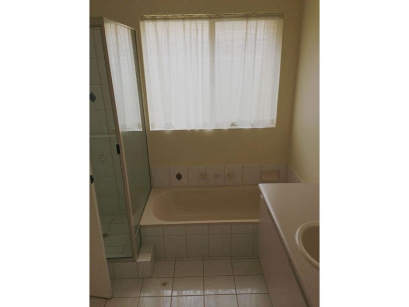 42 Glendevon Turn, Kinross WA 6028