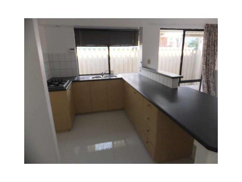 15 Reseda Elbow, Banksia Grove WA 6031