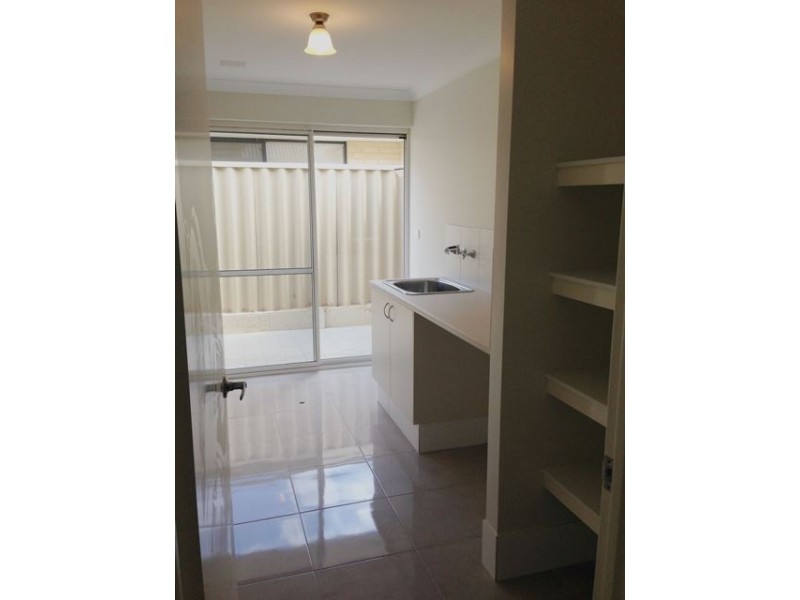 10 Ongar Road, Butler WA 6036