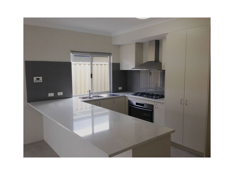 10 Ongar Road, Butler WA 6036