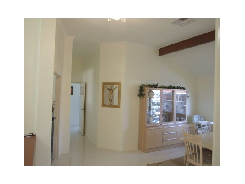 4 Fawley Retreat, Mindarie WA 6030