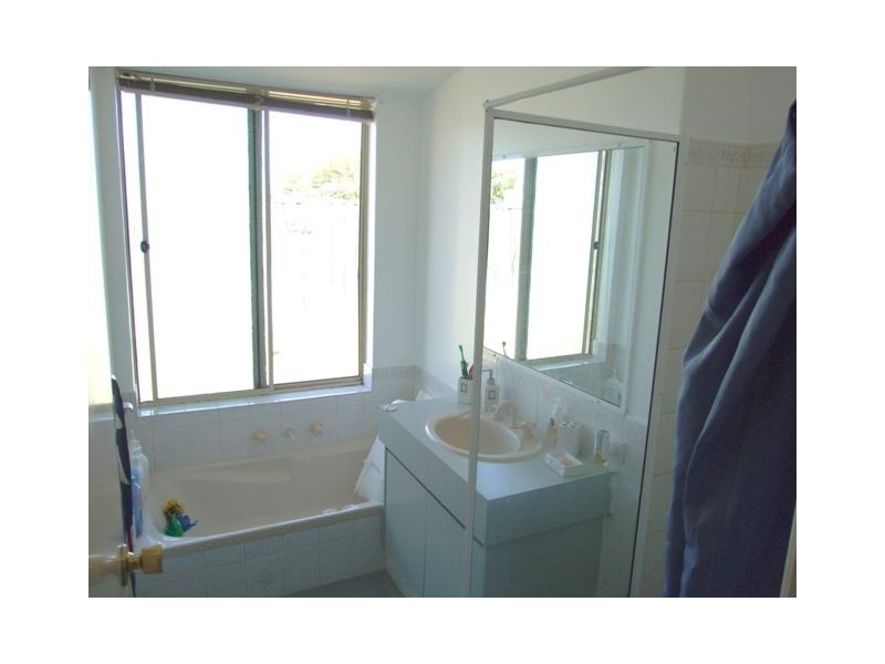 4 Fawley Retreat, Mindarie WA 6030