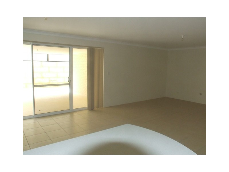 4 Liberty Drive, Clarkson WA 6030