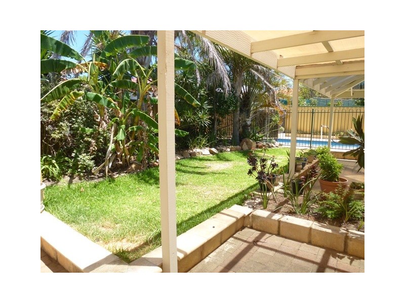 26 Renshaw Boulevard, Clarkson WA 6030