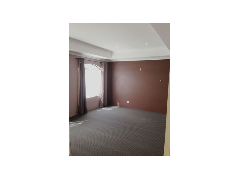 2 Trumpeter Parade, Yanchep WA 6035