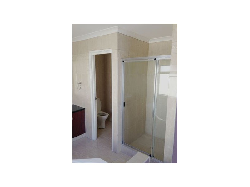 2 Trumpeter Parade, Yanchep WA 6035