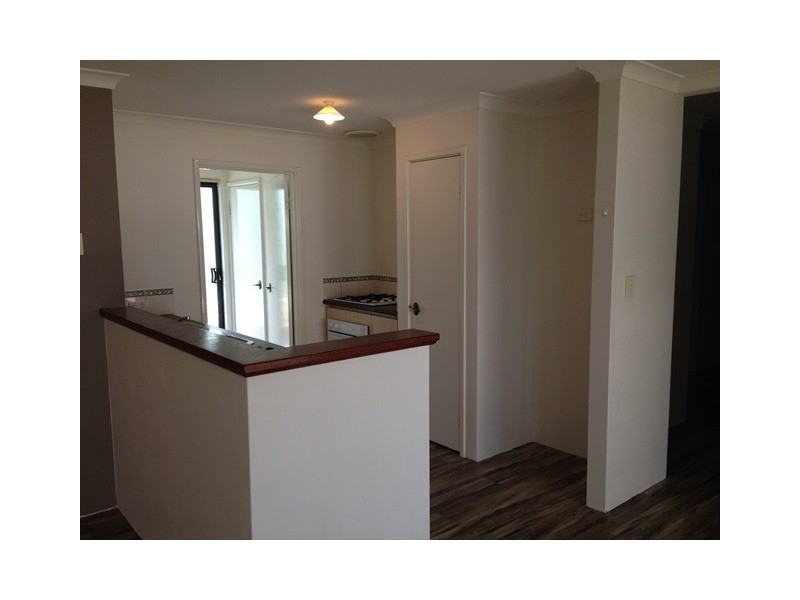 25 Adelong Circuit, Merriwa WA 6030