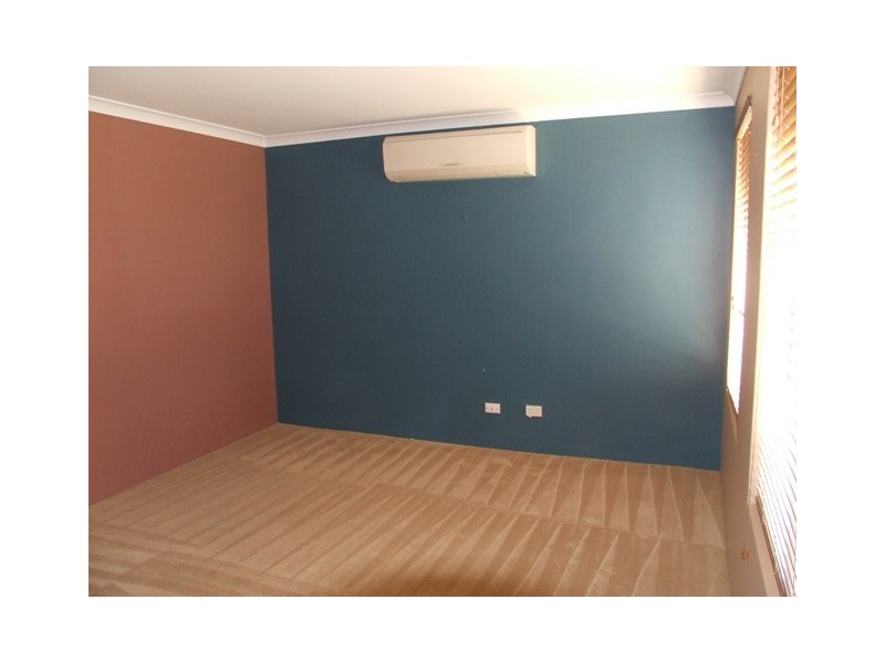 5 Eversden Crescent, Butler WA 6036