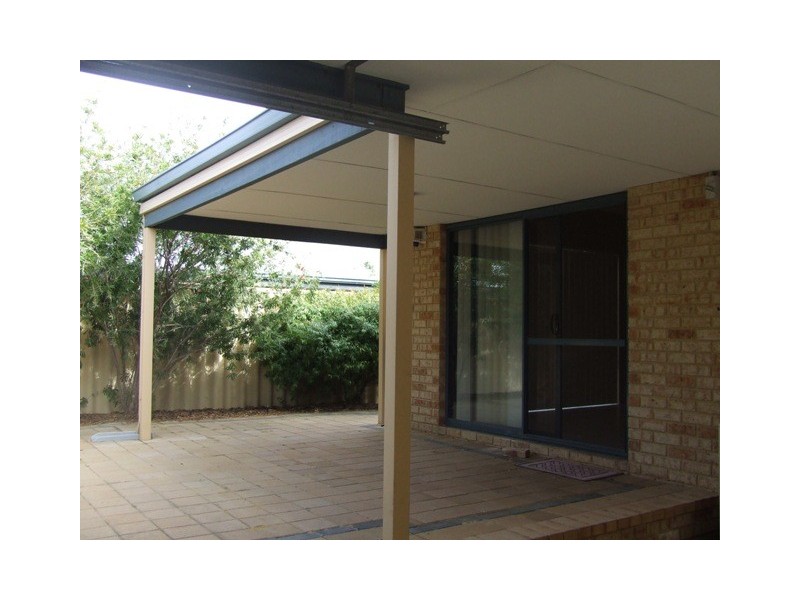 5 Eversden Crescent, Butler WA 6036