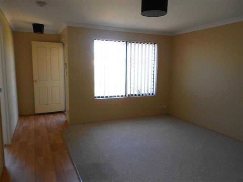 90 Seagrove Boulevard, Merriwa WA 6030