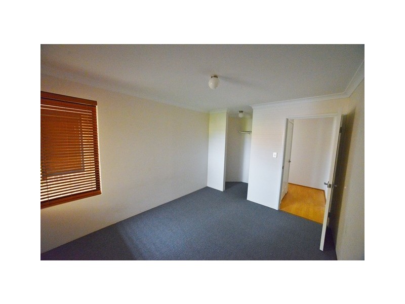 20 Bazille Crescent, Tapping WA 6065