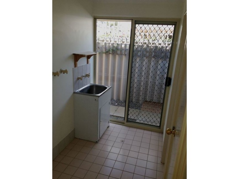 2 Mossdale Pass, Kinross WA 6028