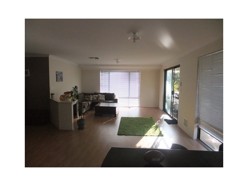 128 Liberty Drive, Clarkson WA 6030